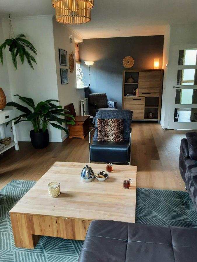 Rumah Senang Wellness Met Hottub En Tuin Евейк Екстер'єр фото