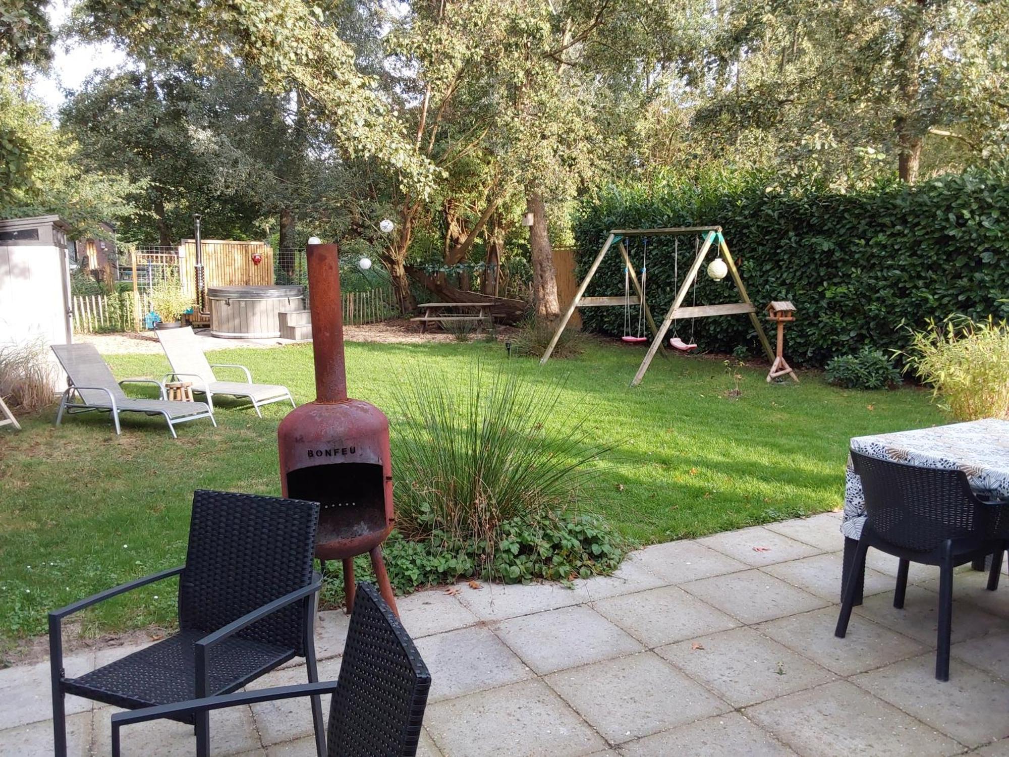 Rumah Senang Wellness Met Hottub En Tuin Евейк Екстер'єр фото